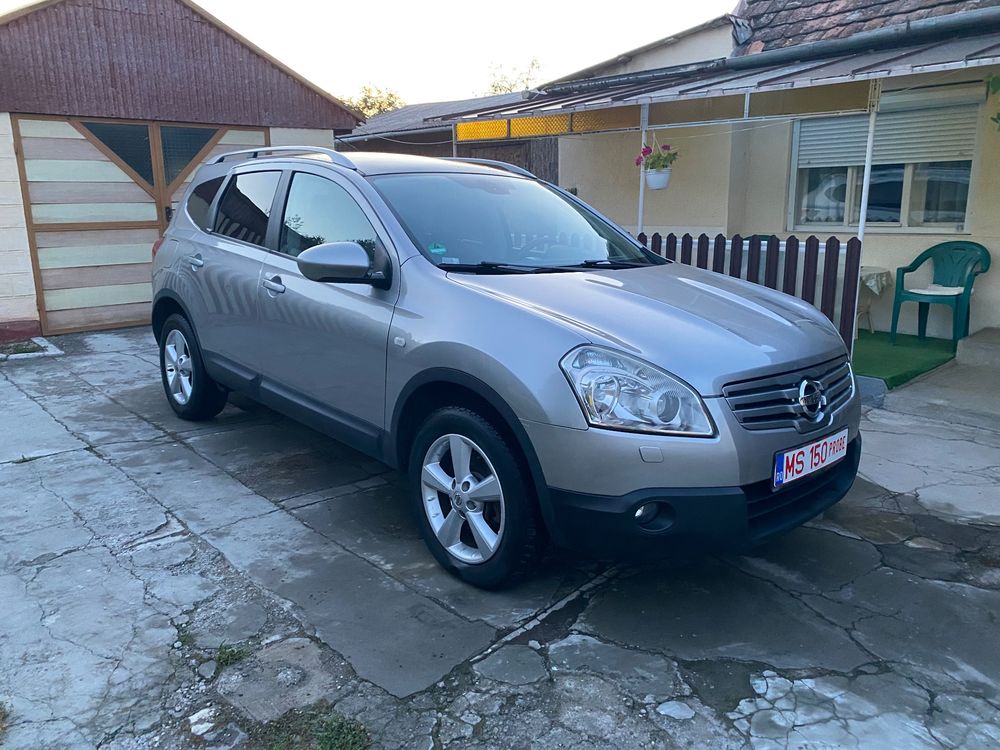 Nissan Qashqai 2.0 dCi DPF 4x4 tekna 2010