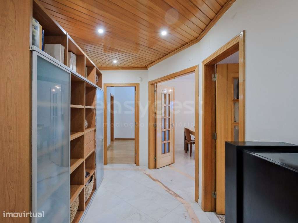 Apartamento T3 com TERRAÇO Privado de 113m2 e BOX com 49m2 | Serra ...-8