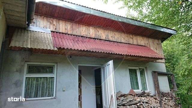 Casă / Vilă cu 2 camere de vânzare - Imagine principală: 2/8