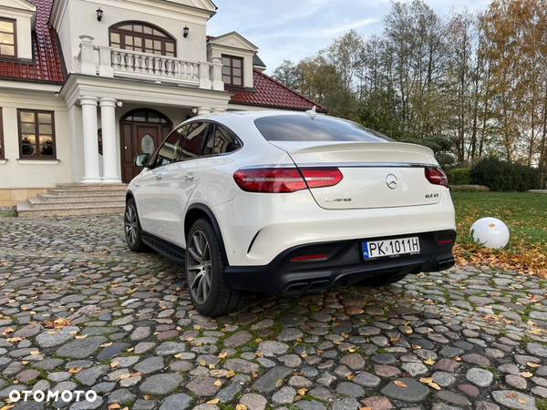 Mercedes-Benz GLE AMG Coupe 63 4-Matic - 4