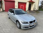 BMW Seria 3 318d DPF Touring - 17