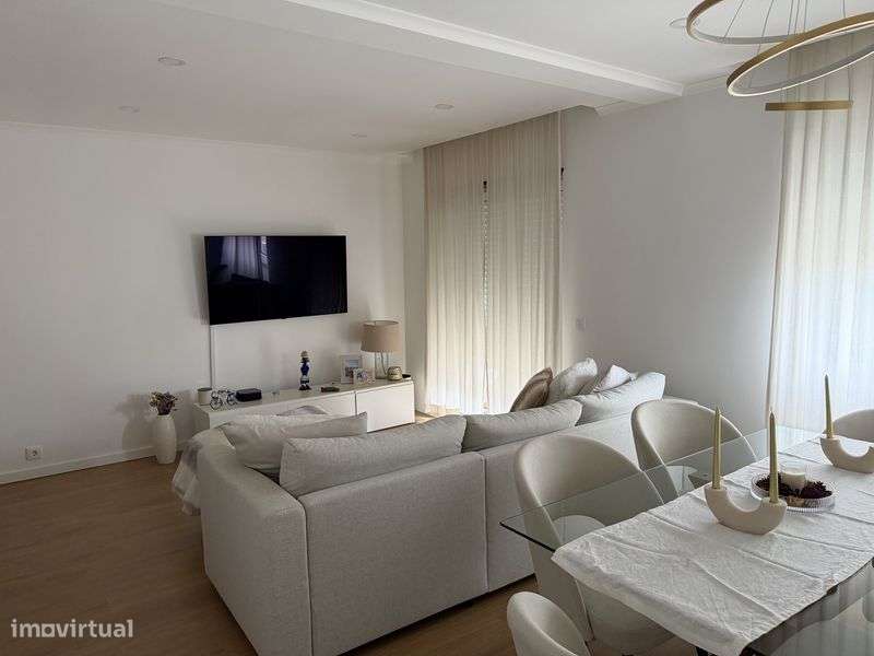 Apartamento T3 no Feijó - Grande imagem: 5/12