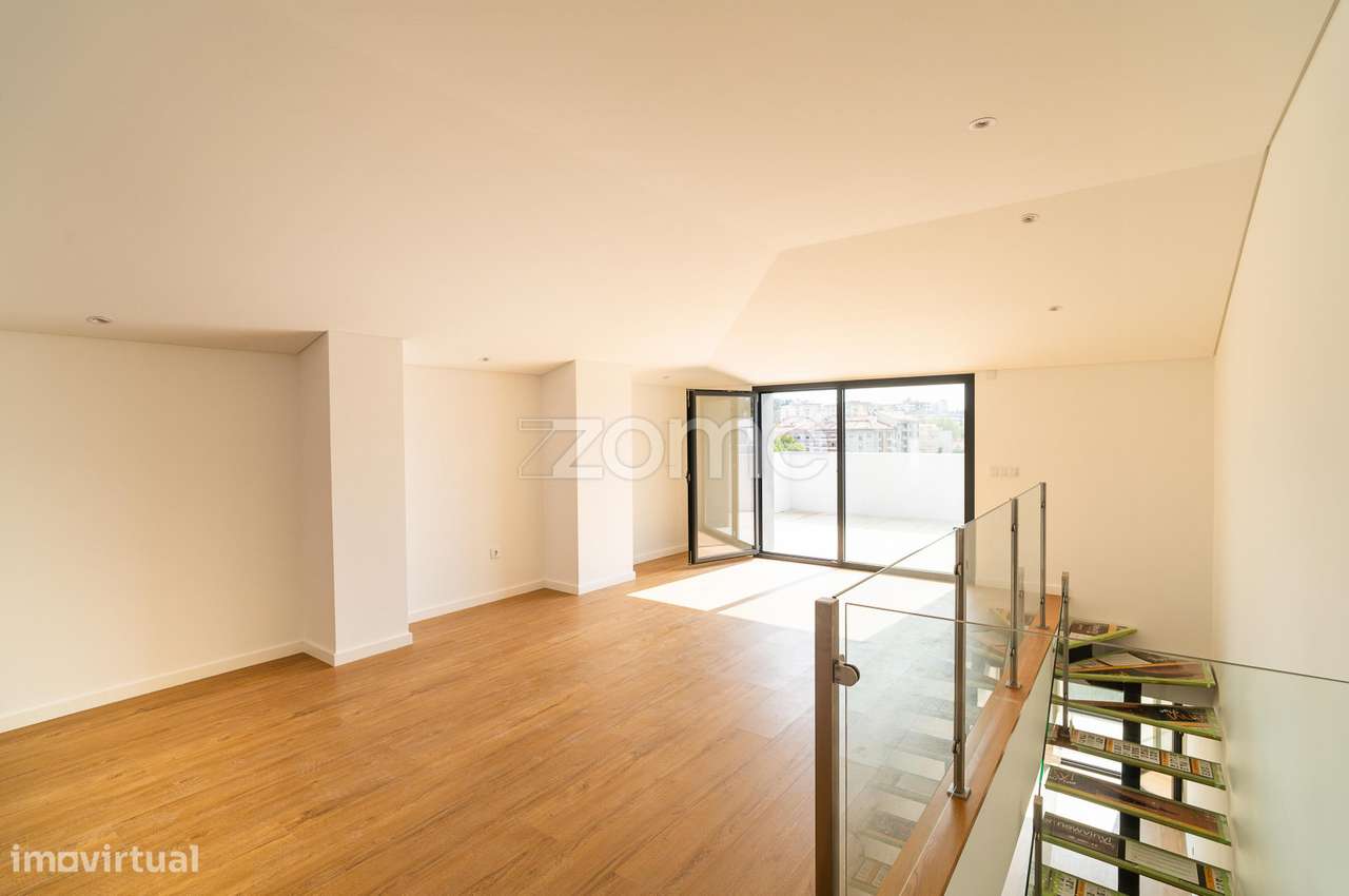 Apartamento T3 Duplex No Centro De Viseu