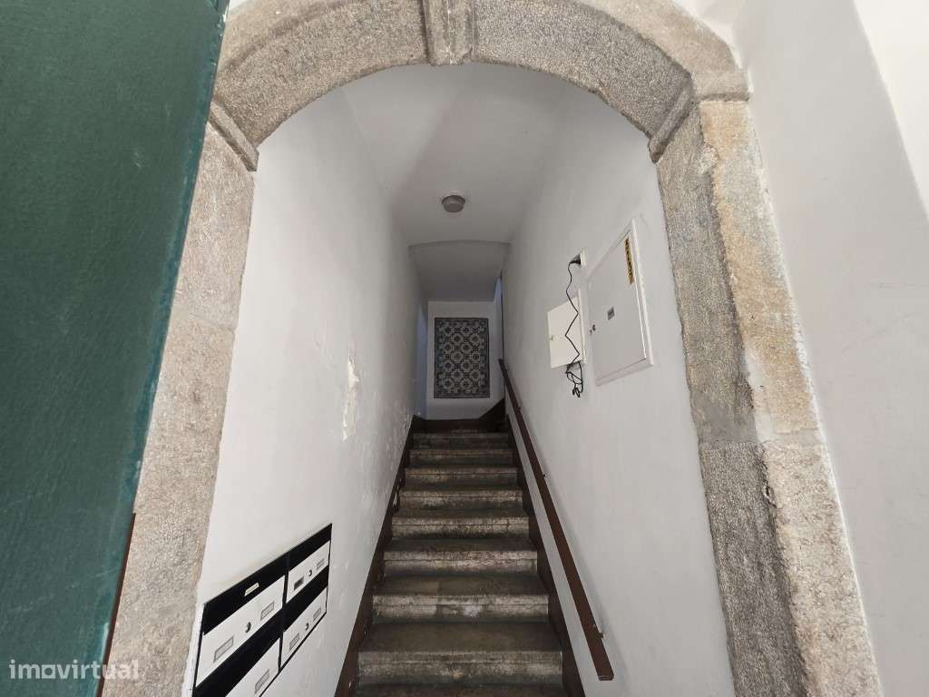 T3 Exclusivo com Varanda | 140 m² | Prédio Histórico | Centro de Li... - Grande imagem: 4/54