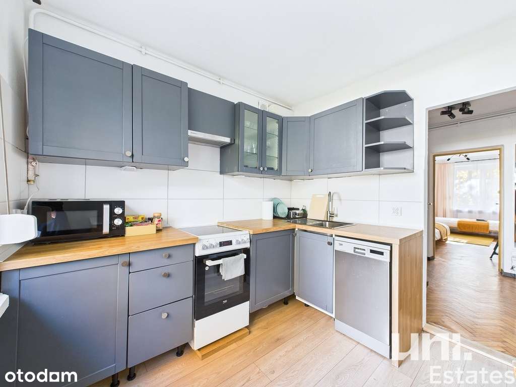 3- pokojowe mieszkanie na spokojnym osiedlu-1