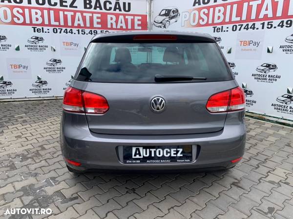 Volkswagen Golf 1.6 Comfortline - 4