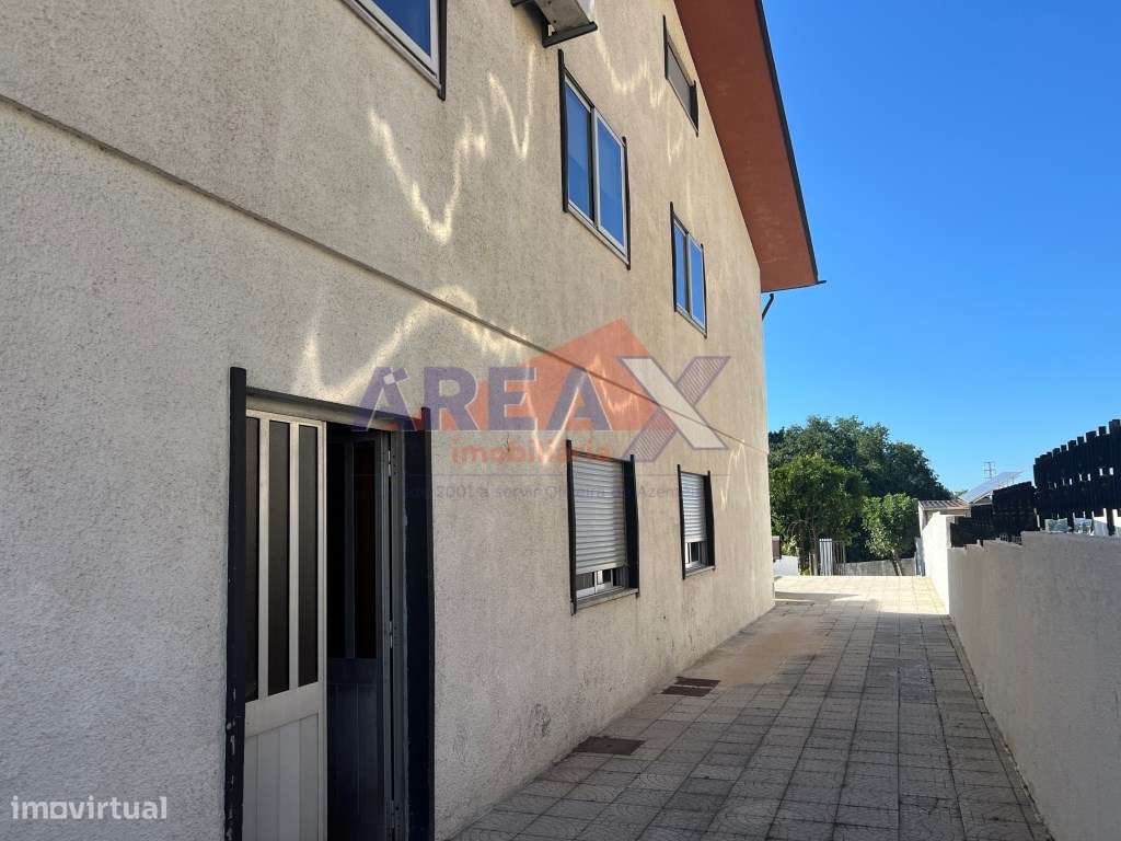 Moradia Individual com 1259 m² de Terreno Oliveira de Azeméis-16