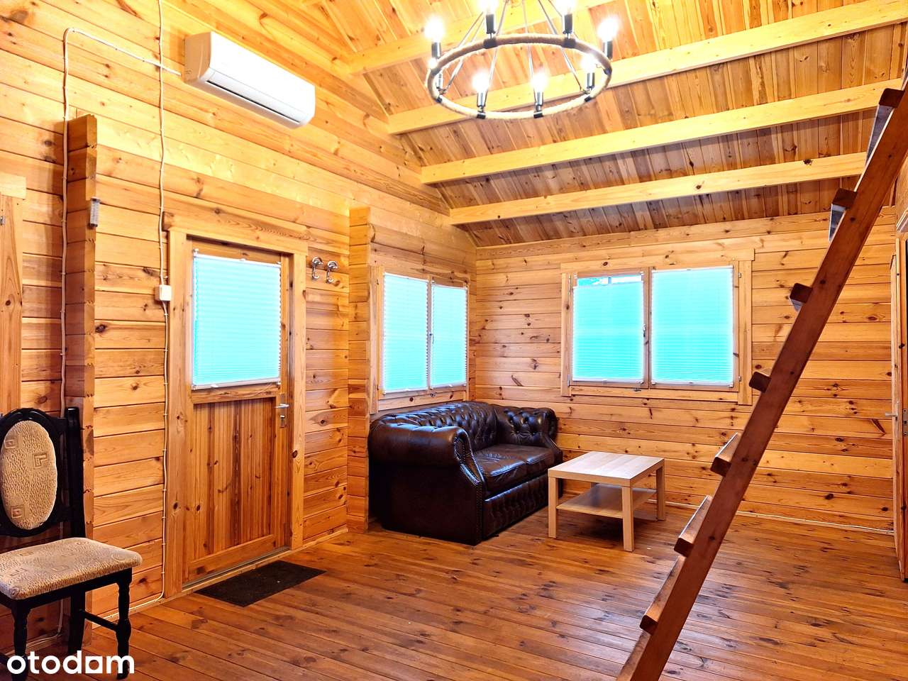 Działka z domkami letniskowymi nad jeziorem-10