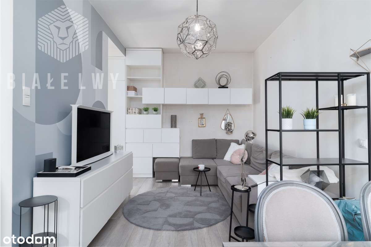 Mieszkanie w kamienicy przy stacji M.Politechnika-4