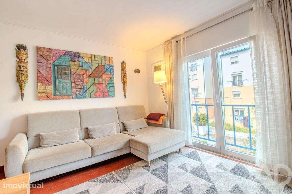 Apartamento T3 Em Alverca Do Ribatejo E Sobralinho De 100 M2