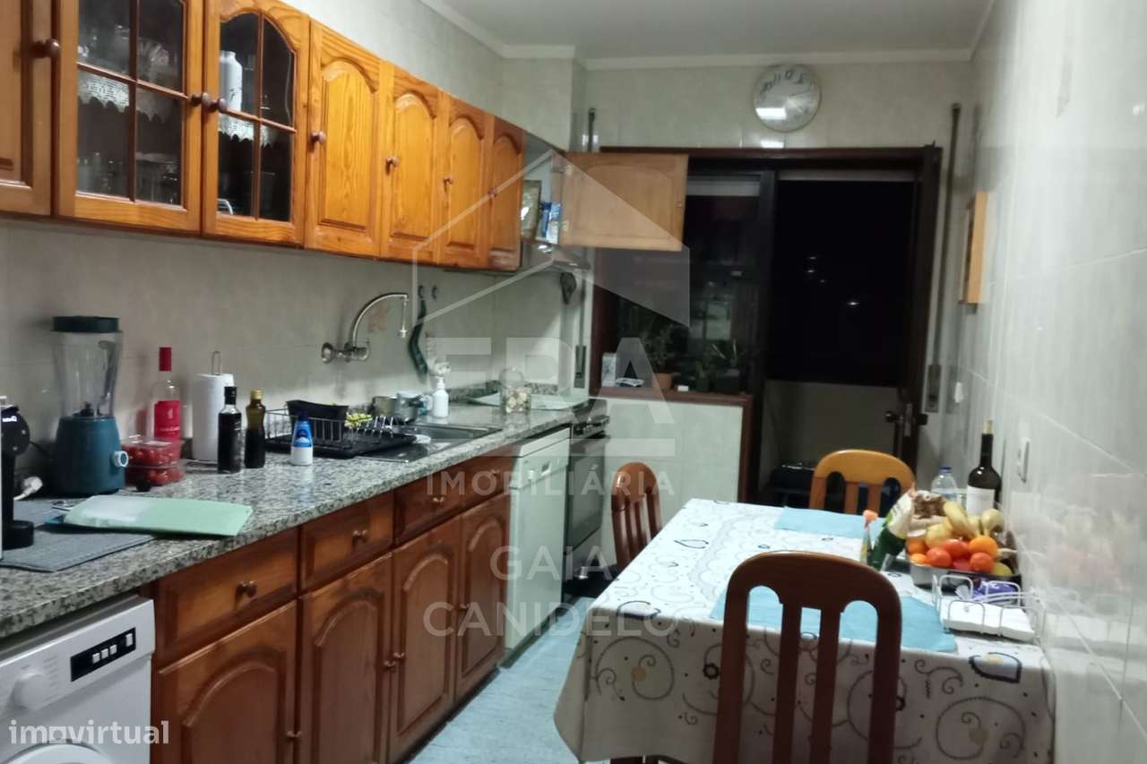 T2+1 no Centro de Vilar de Andorinho!-2