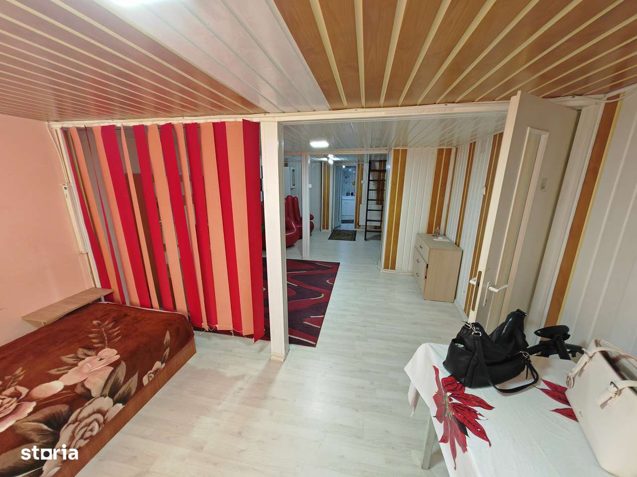 Spatiu multifunctional modular. - Imagine principală: 2/18