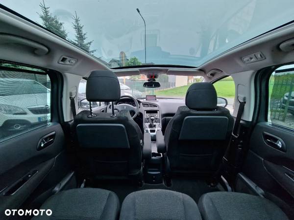 Peugeot 5008 155 THP Platinum - 28