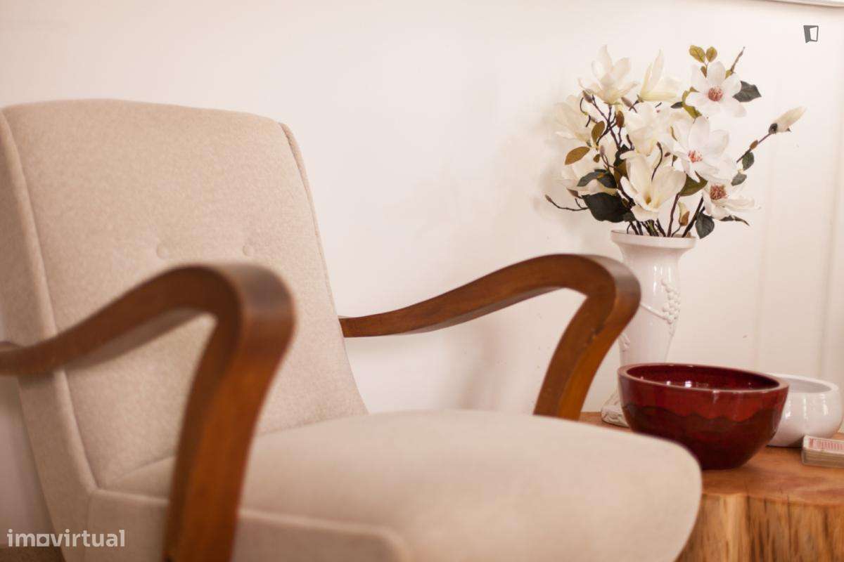 Apartamento com 2 quartos - localizado em Mouraria Lisbon - Grande imagem: 3/8