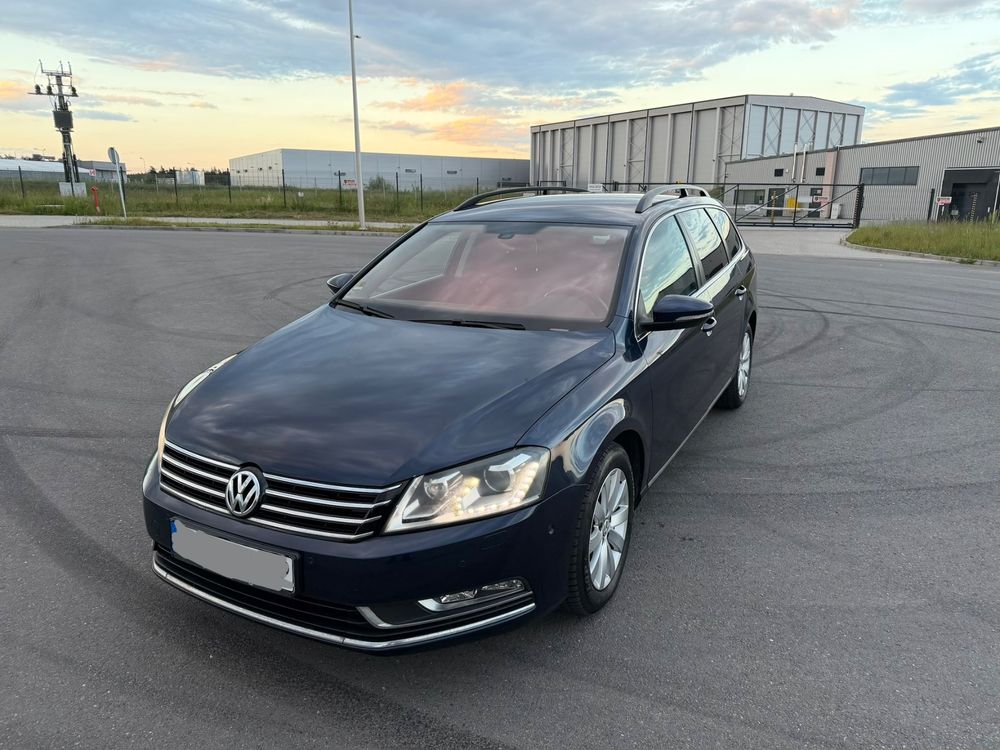 Volkswagen Passat B7 2.0 TDI DPF Comfortline DSG 2012