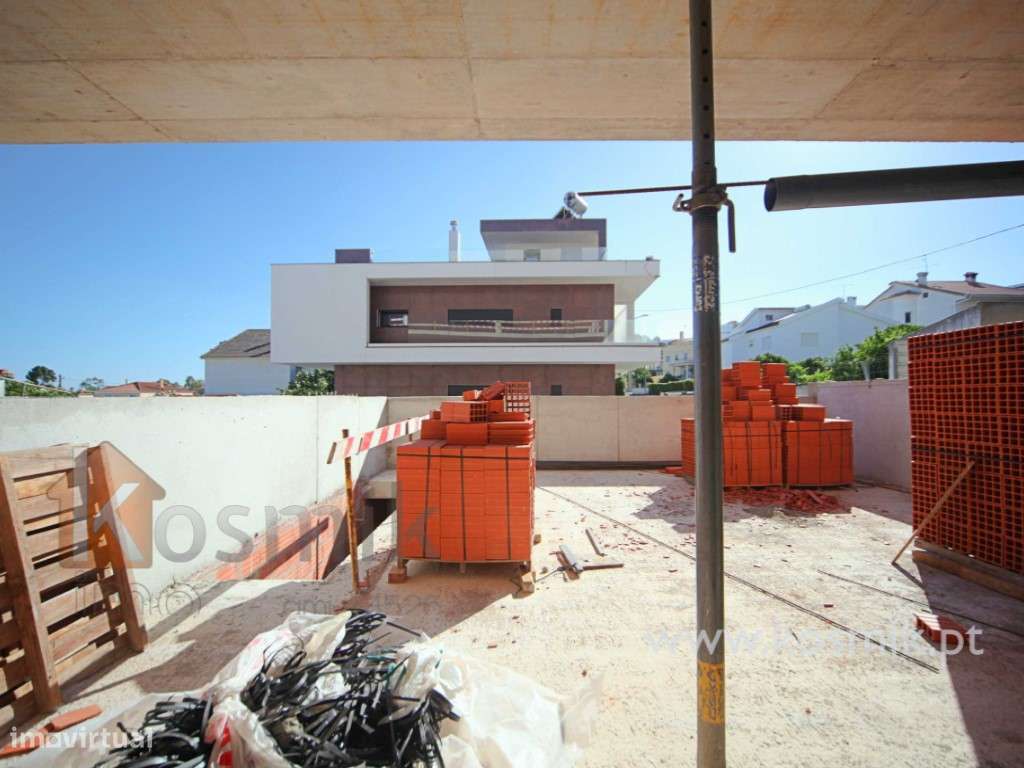 POETAS' GARDEN - PARADELA - LOURES - LISBOA - NOVOS EM CONSTRUÇÃO |...-51