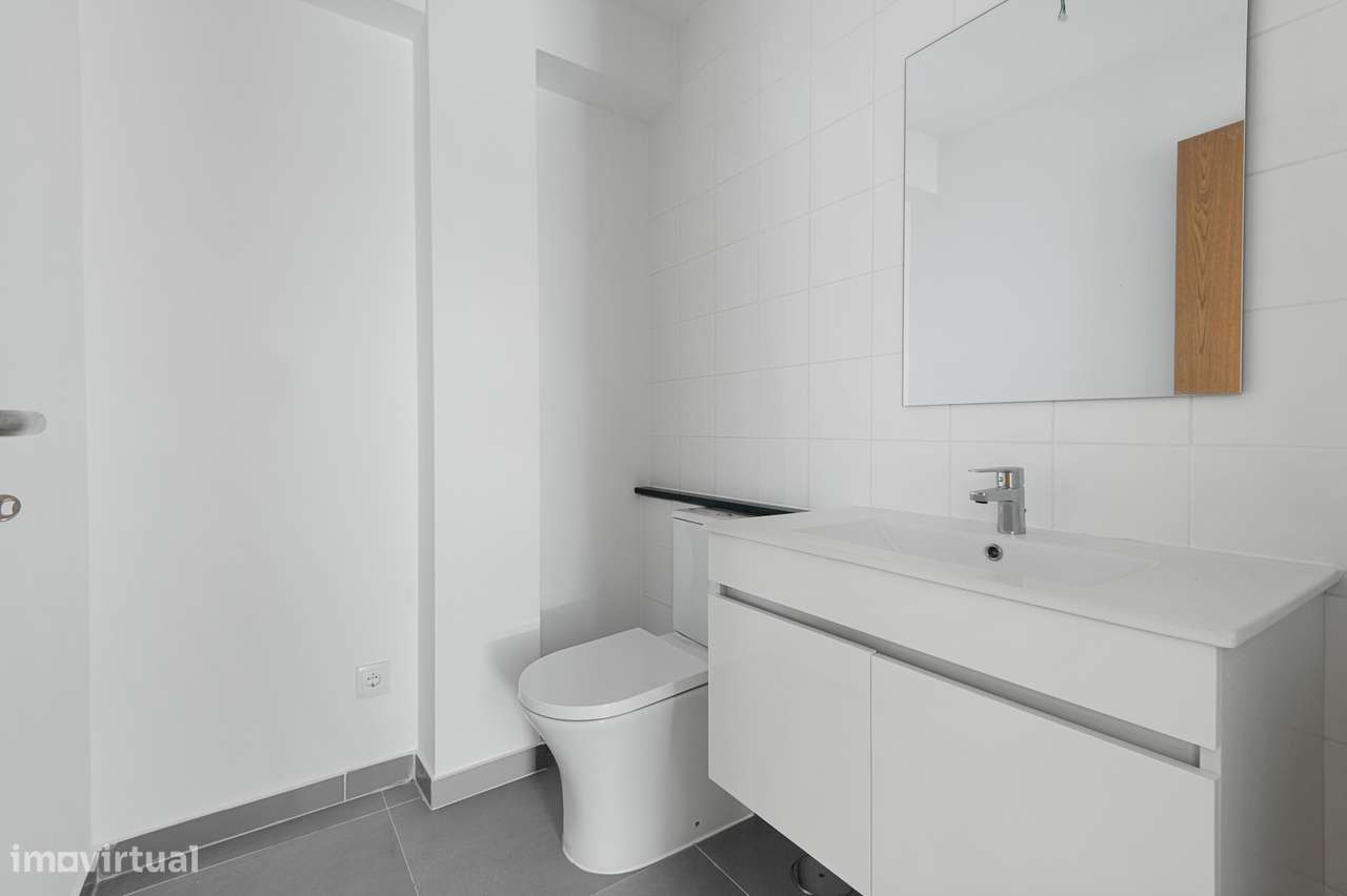 Apartamento T2 novo com garagem em Tortosendo-18