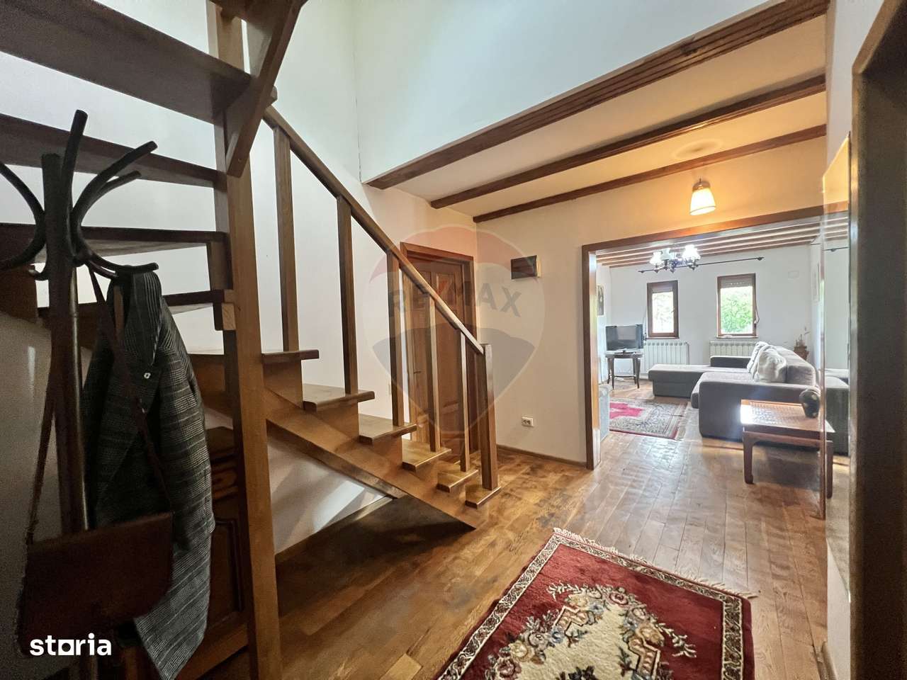 Casă de lemn cu teren generos de 1312 mp de vânzare în Fundulea-5