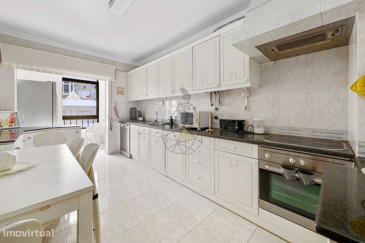 Apartamento T3 para Arrendamento Anual – Quinta da Malata, Portimão - Grande imagem: 2/45