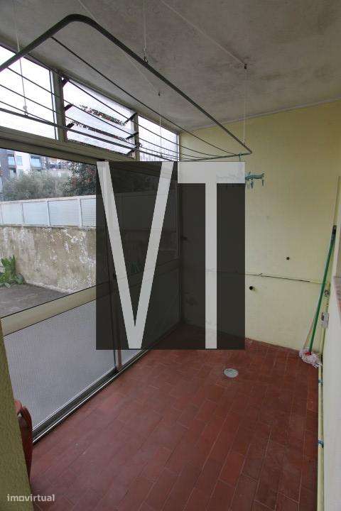 T1 R, Costa Cabral- Pingo Doce/ Igreja da Areosa - Grande imagem: 4/13