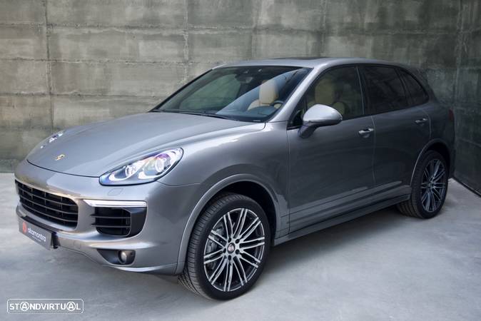 Porsche Cayenne S - 13