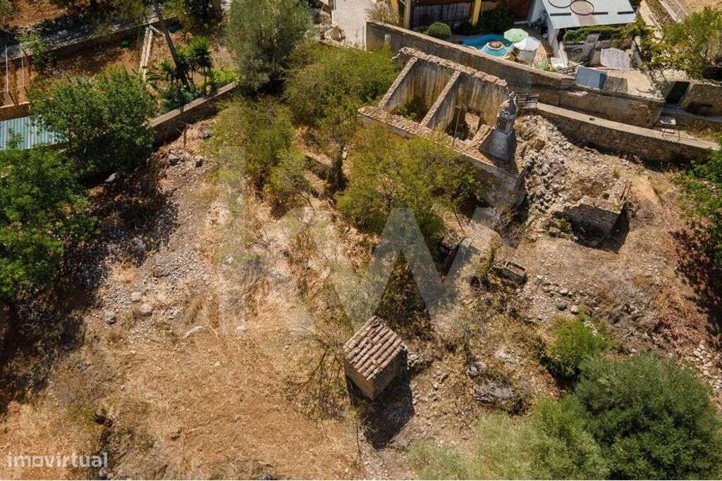 Ruína de 149m2  com terreno no Peral - São Brás de Alportel - Grande imagem: 4/53