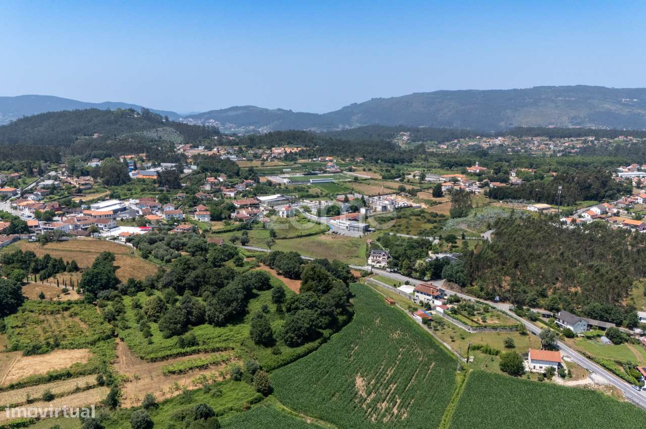 Terreno urbanizável com 15.430m2, em Freixo, Ponte de Lima - Grande imagem: 5/21