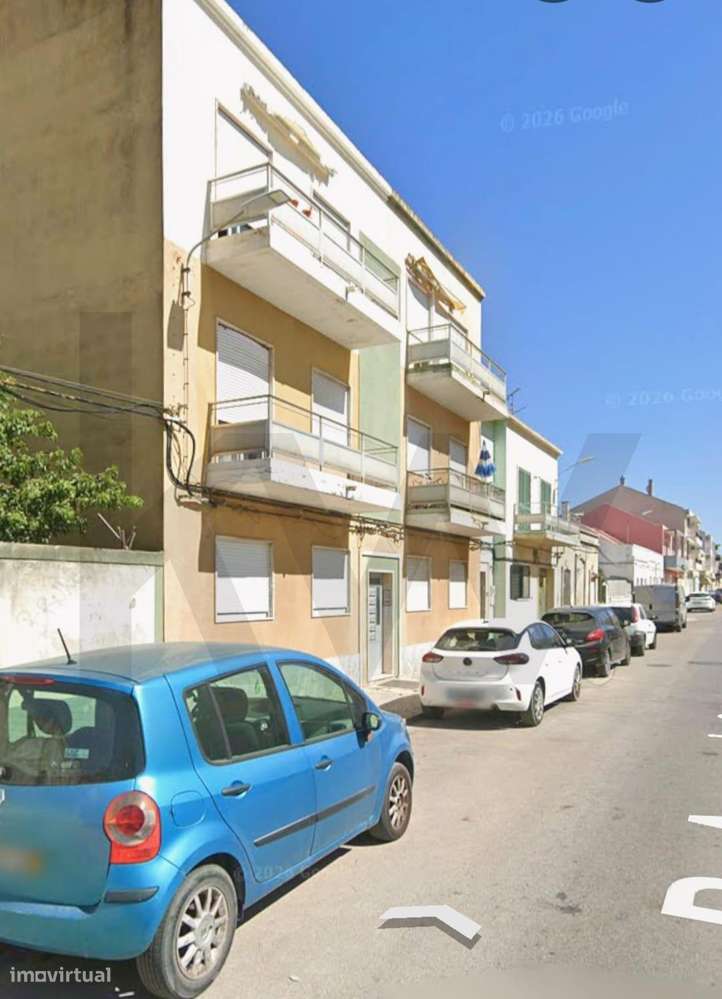 Apartamento T2 com Logradouro Privativo no Bairro Gouveia, Alhos Vedro - Grande imagem: 3/5