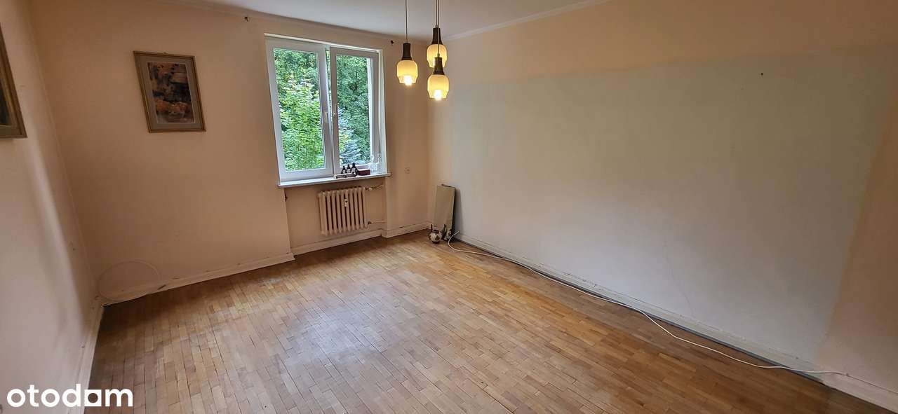 4 pokojowe mieszkanie w Wałbrzychu-8