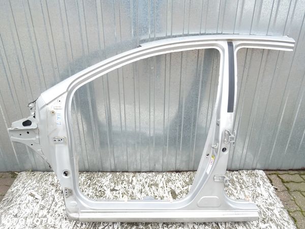 PROG SLUPEK CWIARTKA PRZOD TOYOTA YARIS II 2006- - 1