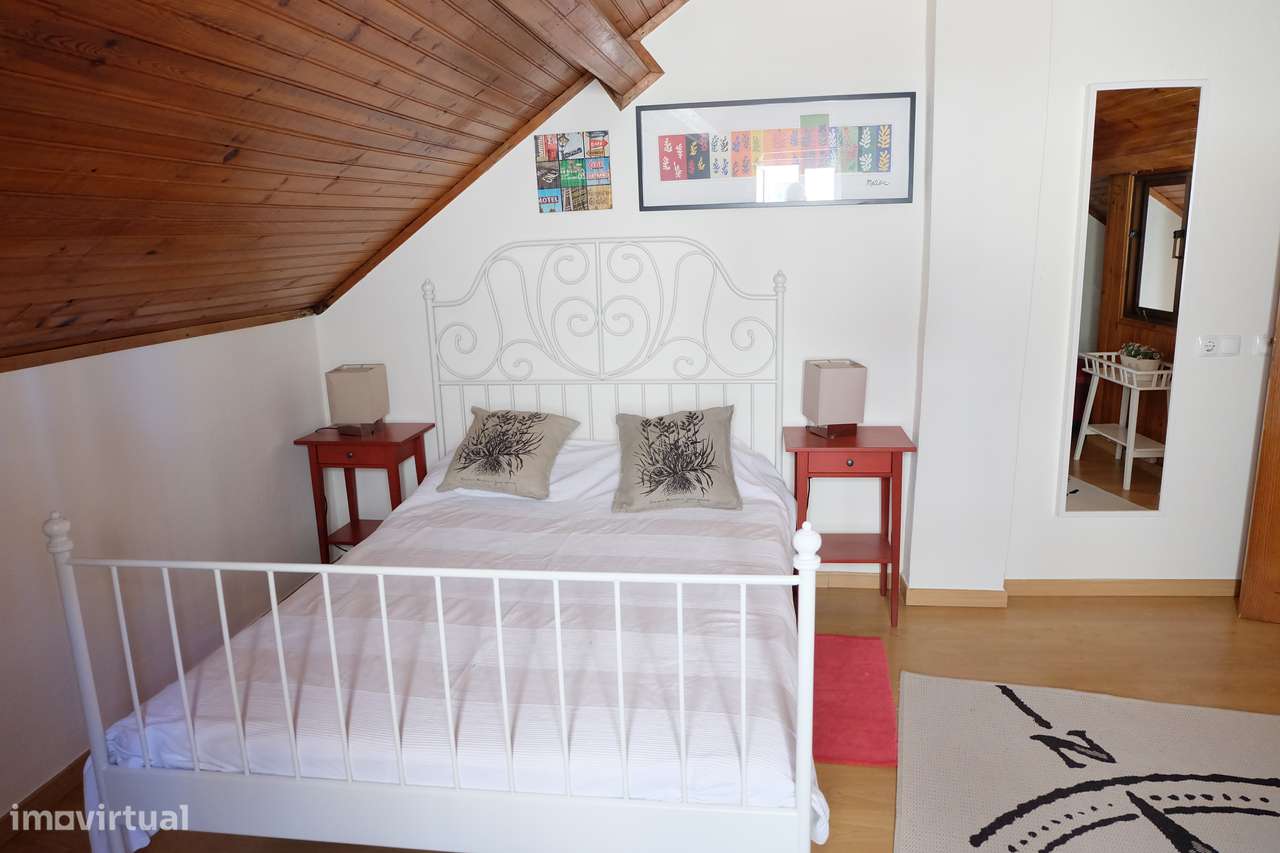 Moradia V2+2 em Belém-1