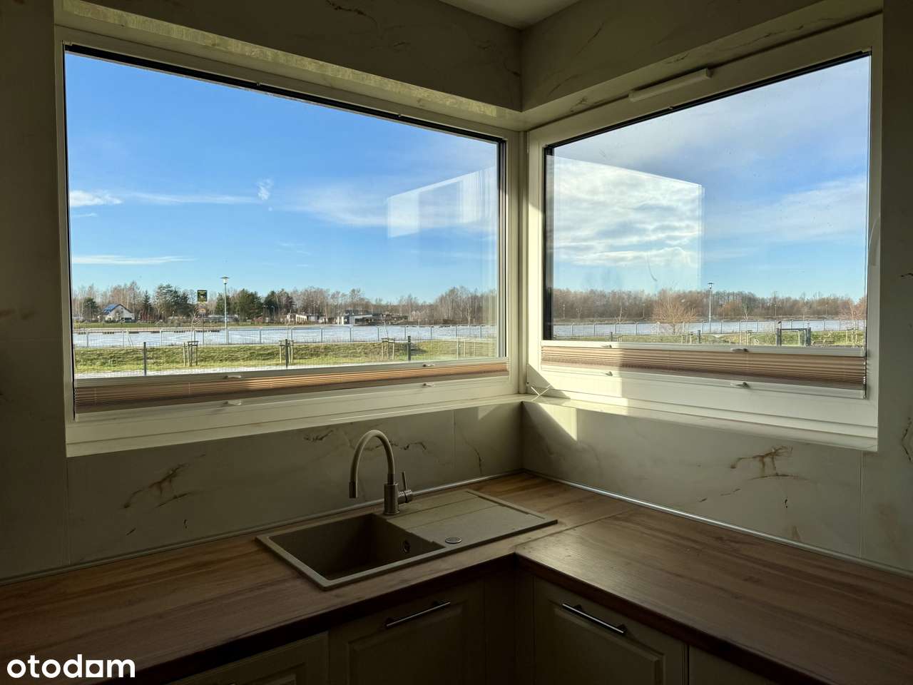 Do wynajęcia nowy dom nad zalewem żyrardowskim - Pełny obrazek: 2/19