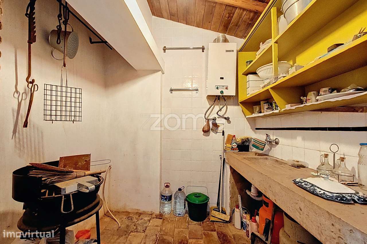 Moradia V2 no centro de São Marcos da Serra-21