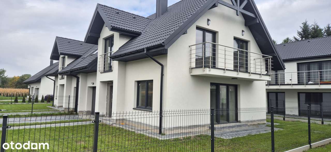 Elegancki dom jednorodzinny typu bliźniak gotowy do zamieszkania - Pełny obrazek: 1/8