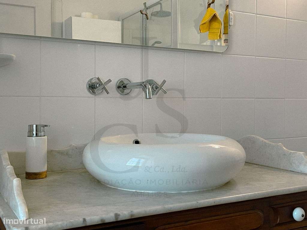 Casa Senhorial Brasonada do Século XVIII na Região do Douro-55