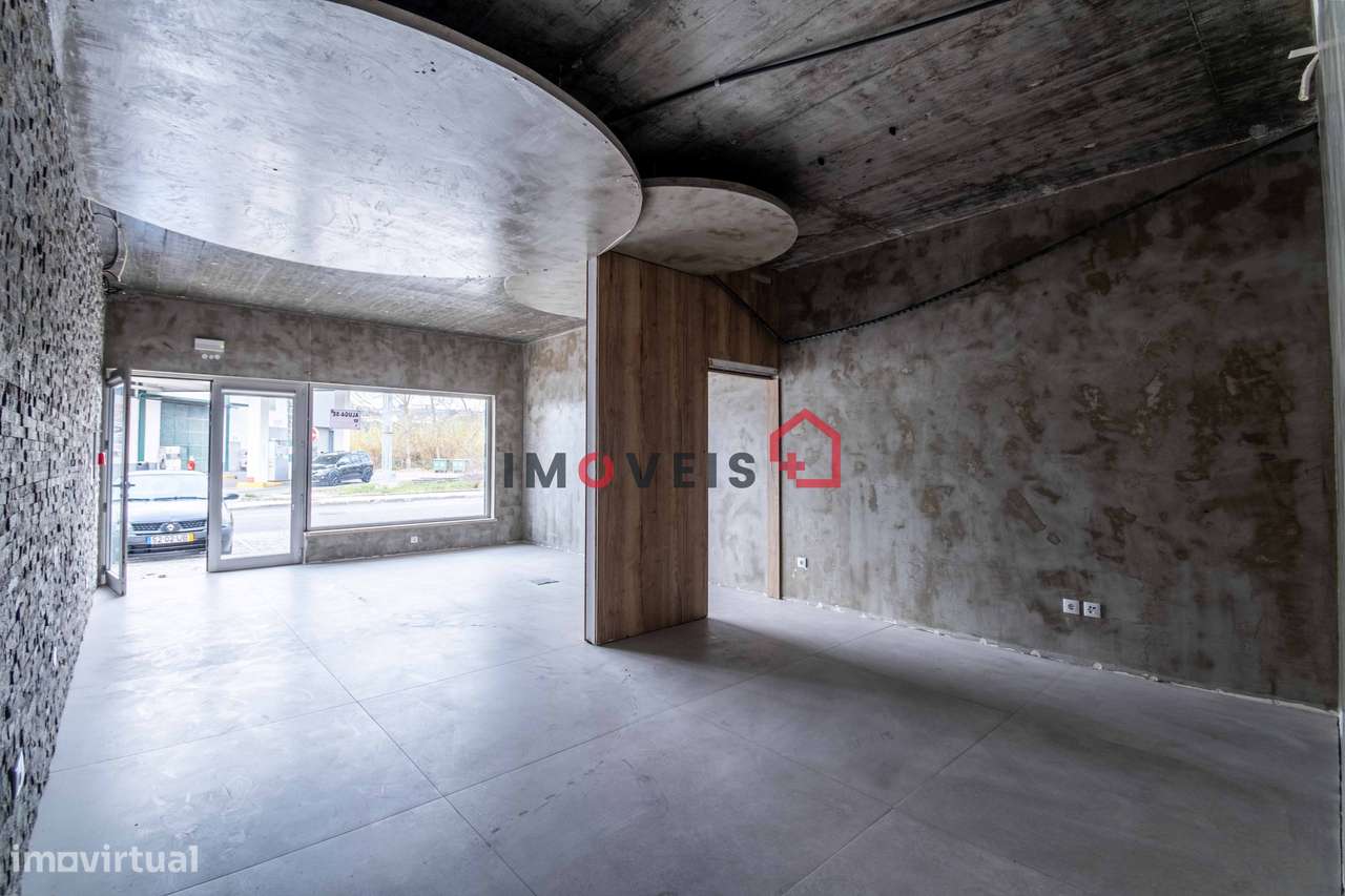 Loja - centro da Batalha - Grande imagem: 3/11