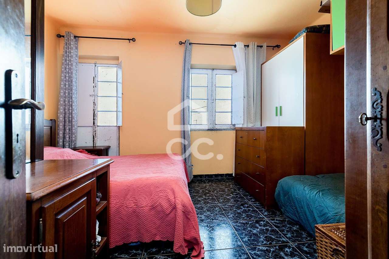 Moradia T5 c/ Espaço Exterior, Garagem e Terraço | Torrão, Alcácer do-7