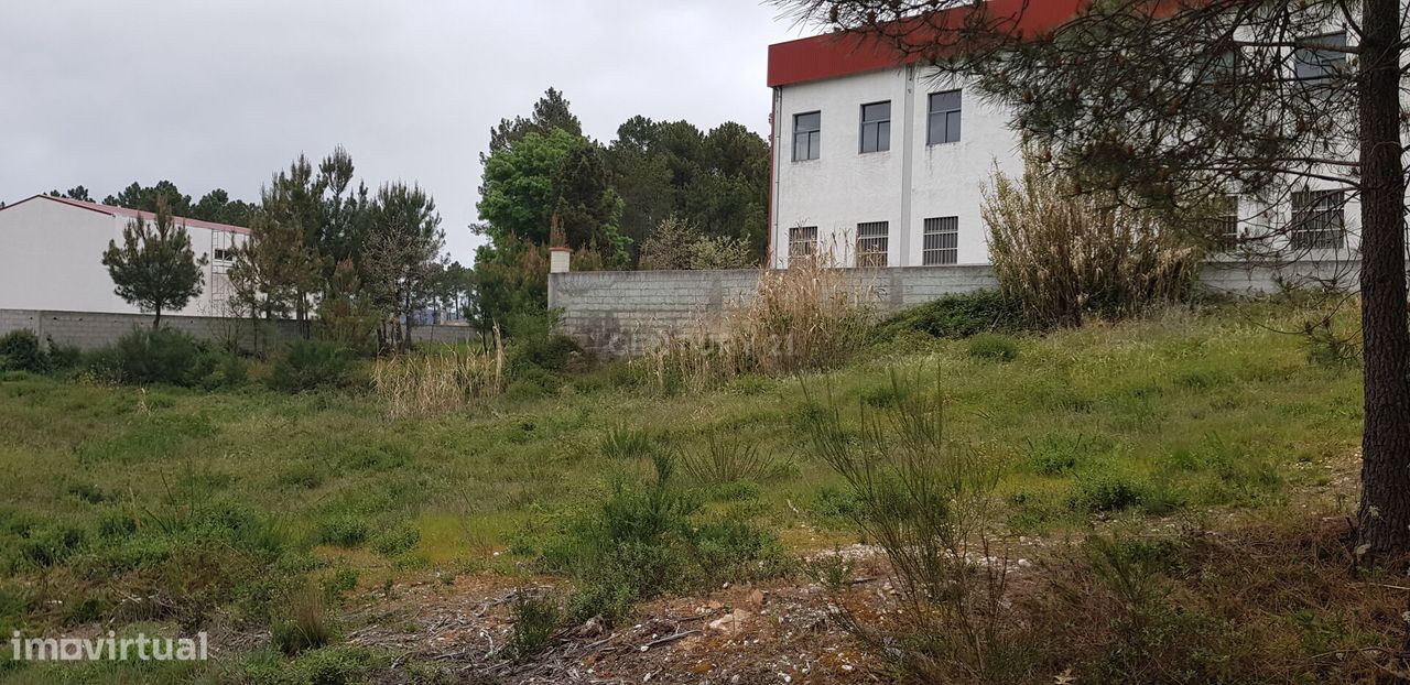 Terreno para construção de um Pavilhão em Chaves na zona Industrial, m