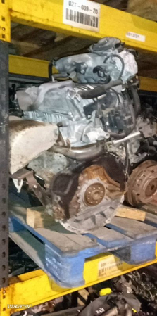 Motor Toyota Avensis (_T22_) - 2