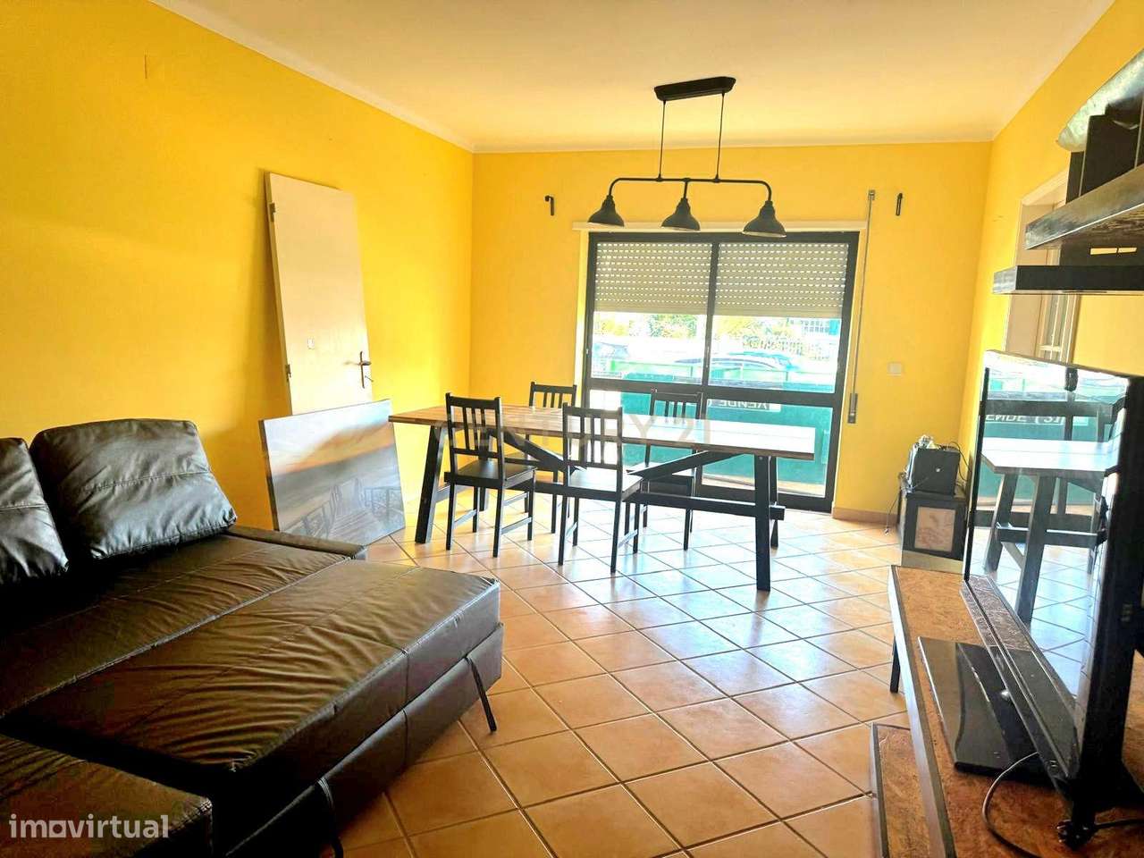 Apartamento T2  bem localizado - Grande imagem: 2/14