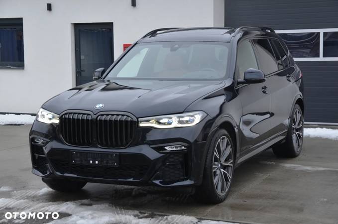 BMW X7 M50i sport - 21