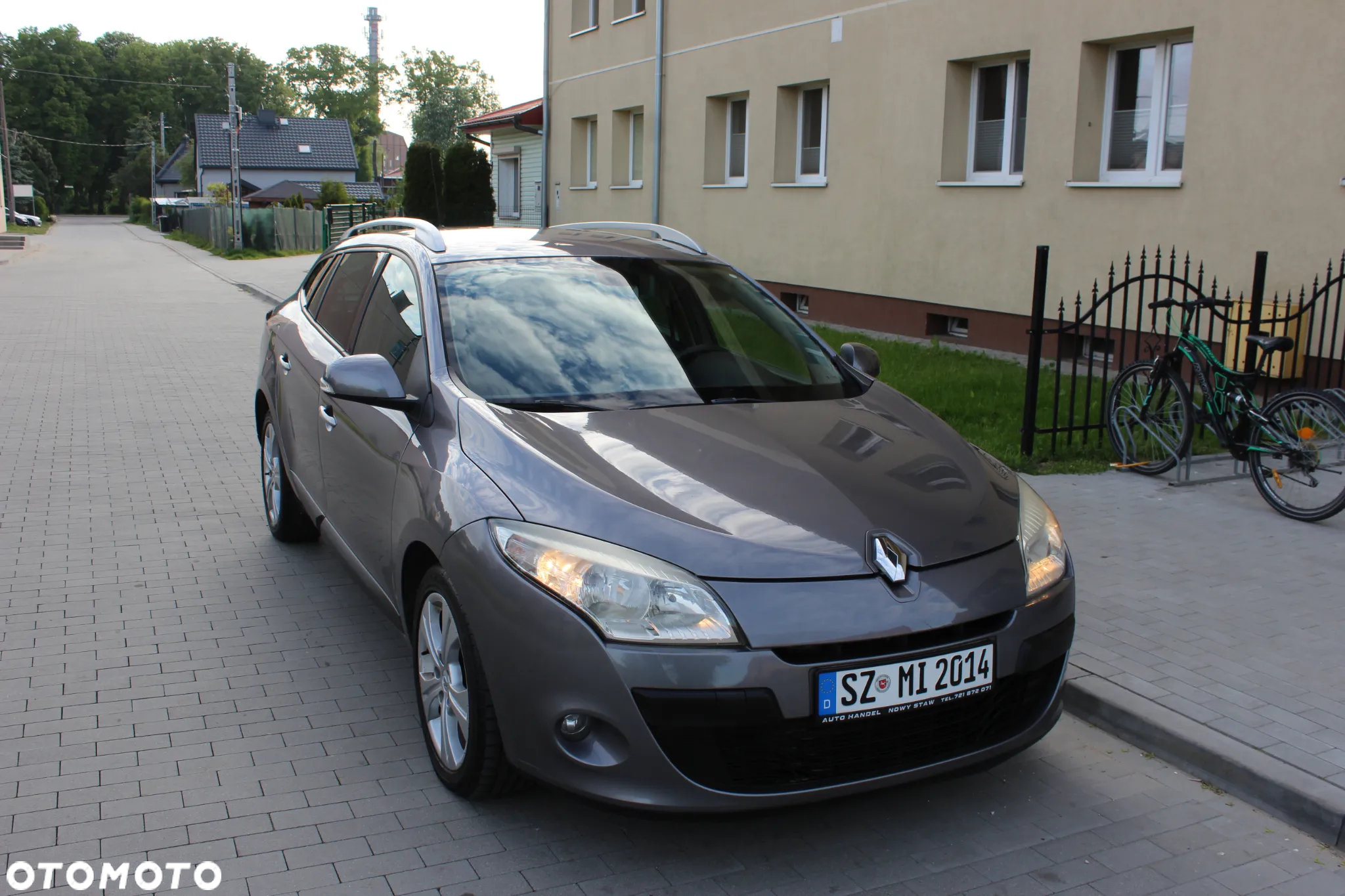 Renault Megane 1.9 dCi FAP Grandtour Avantage - 9