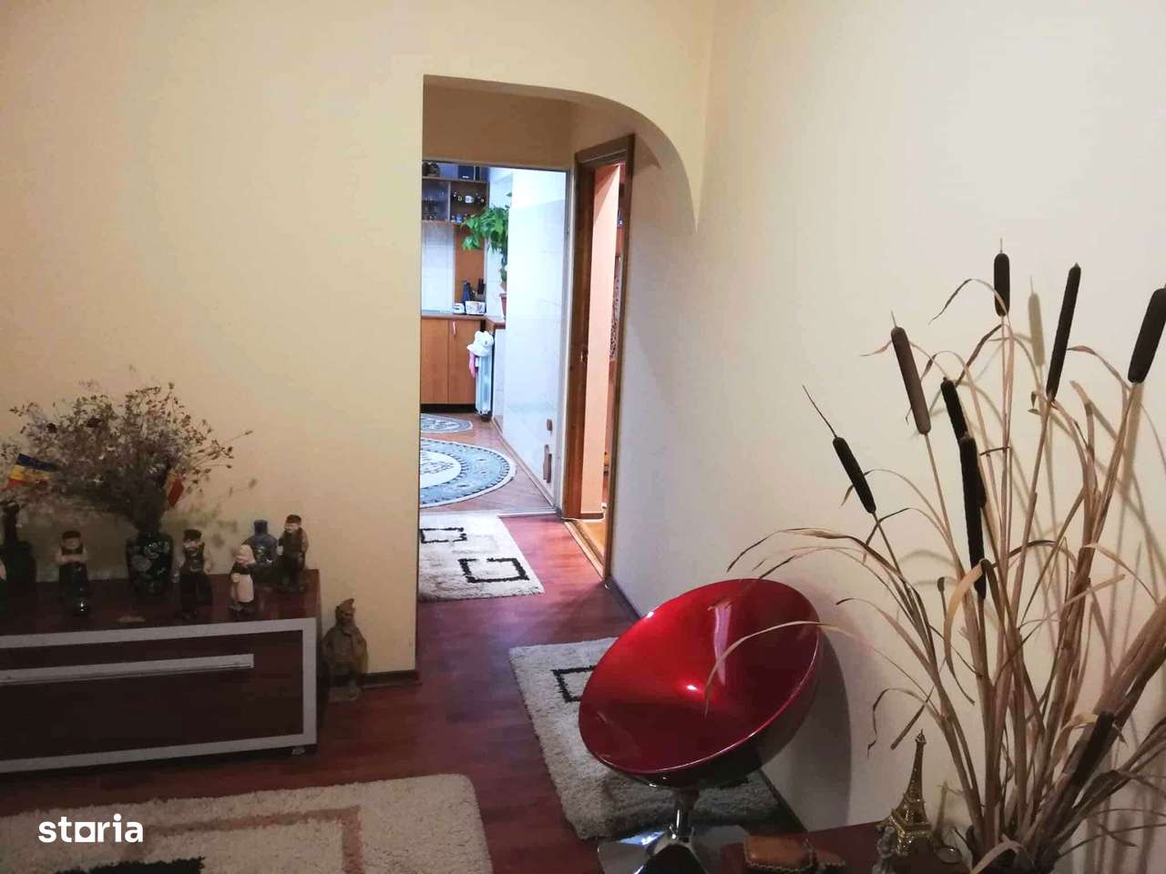 Apartament 3 camere, et 1, geam la baie, Alexandru - Zimbru, bloc 1989-5