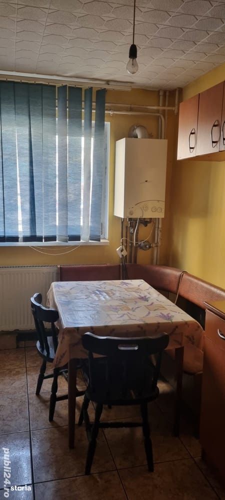 Apartament 2camere cu centrala Craiovita parter/4