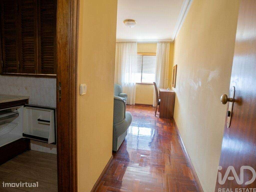 Hotel 3* T36 em Valença, Cristelo Covo e Arão de 2224,00 m2-22