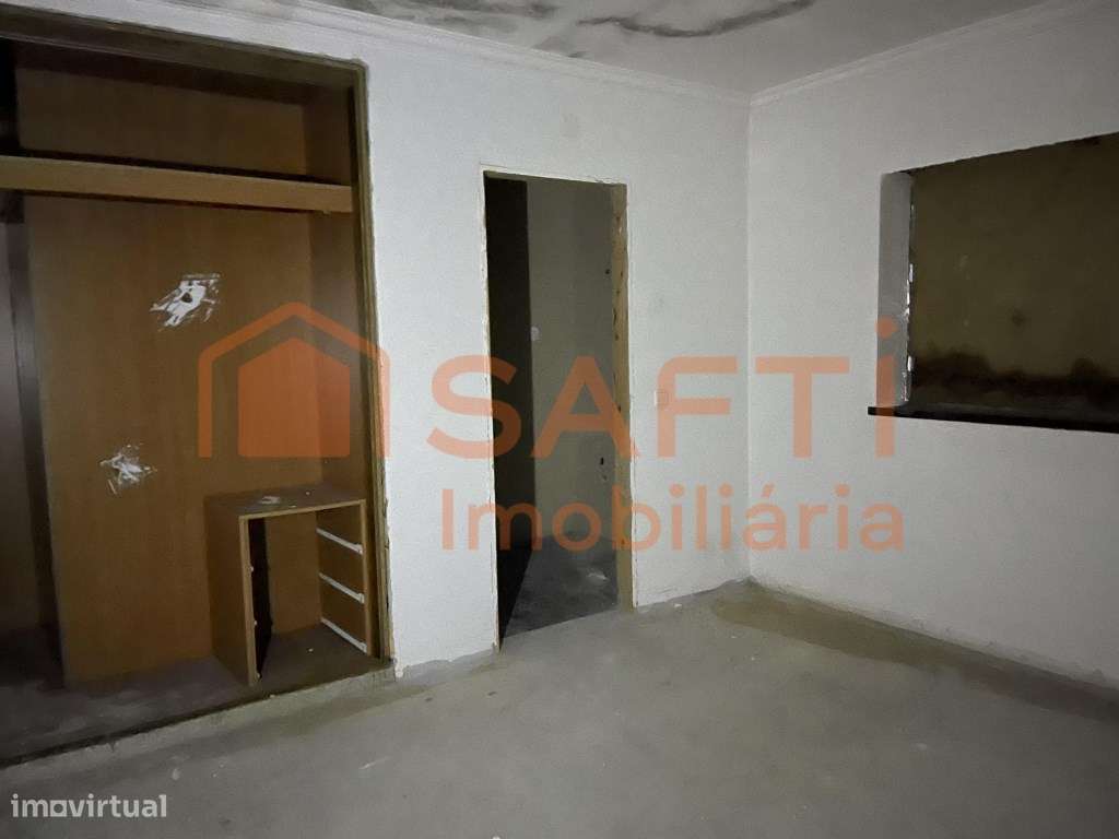 Oportunidade Única: Propriedade Mista com 3420 m2 em Caldelas - Lei... - Grande imagem: 5/18