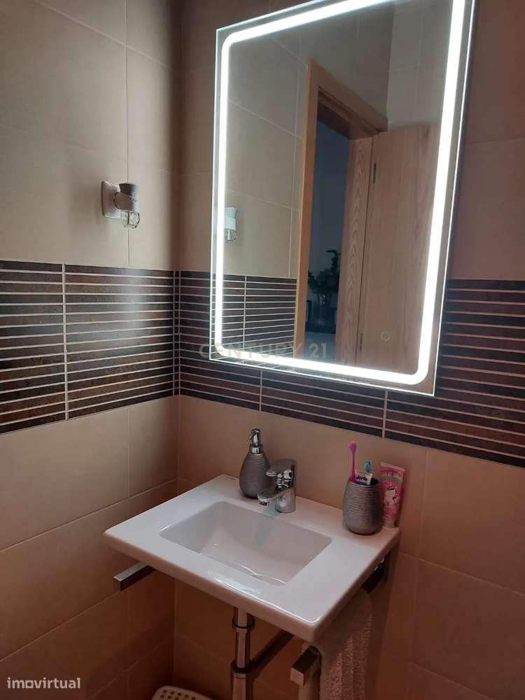 EXCELENTE MORADIA No CABEÇO do ARRAIAL, ÉVORA, com Cave (garagem Grand-13