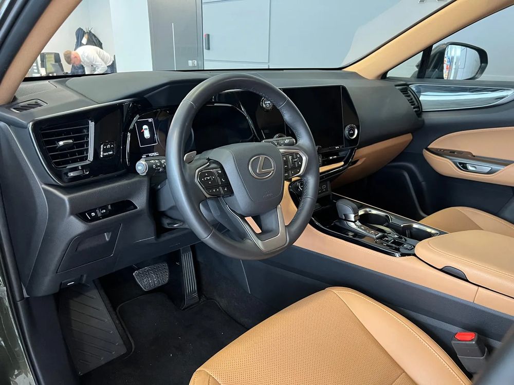 Lexus Nx Lexus NX350h 2,5 Hybrid 243 KM Prestige Salon Polska FV23%