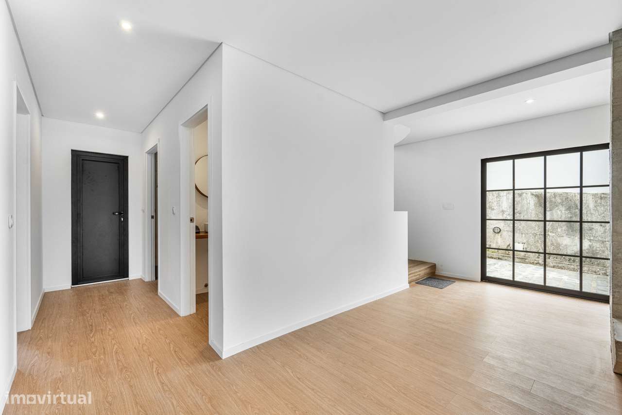 Moradia T4 | Lamaçães, Braga-12