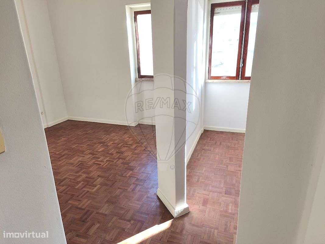 Apartamento T1 para arrendamento - Grande imagem: 4/13